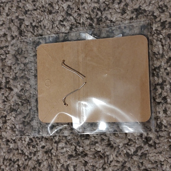 Women Dangle Star Earrings - Picture 3 of 3